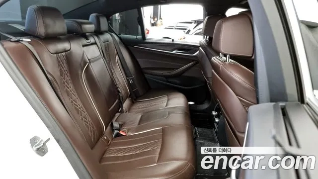 BMW 5 Series (G30) 2019 Белый из Кореи, фото 3