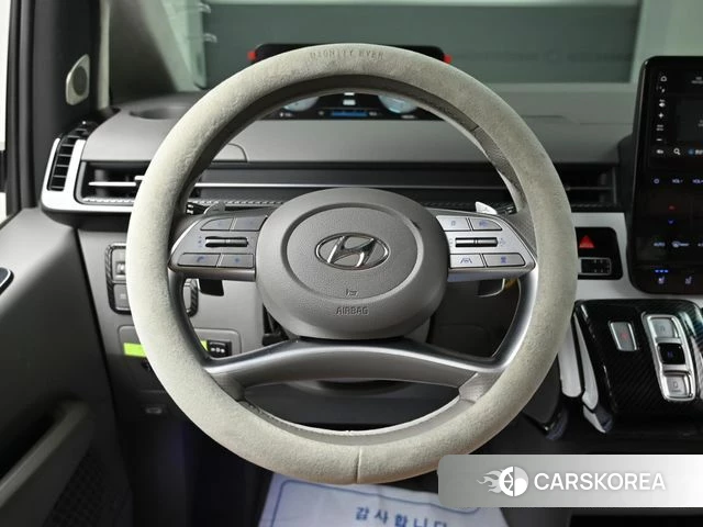 Hyundai Staria 2021 Белый из Кореи, фото 3