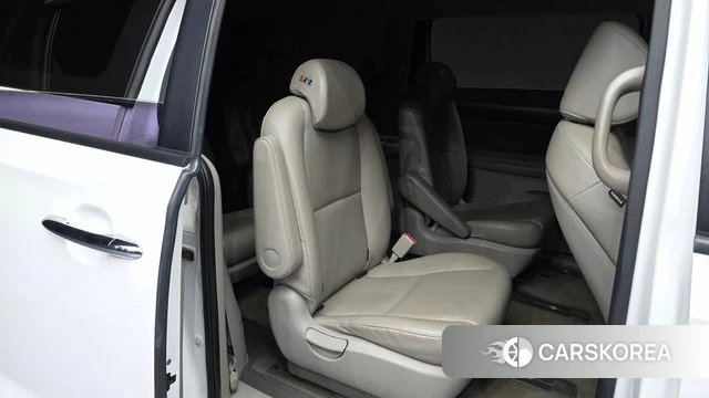 Kia The New Carnival 2018 Белый из Кореи, фото 3