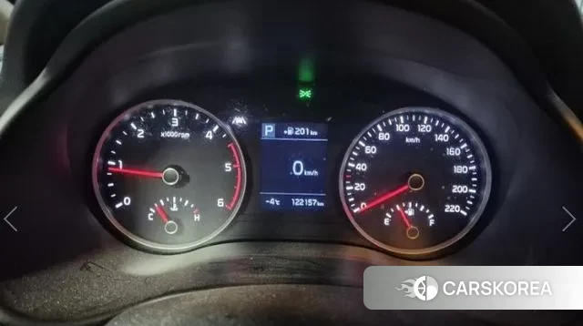 Kia Stonic 2018 Белый из Кореи, фото 3