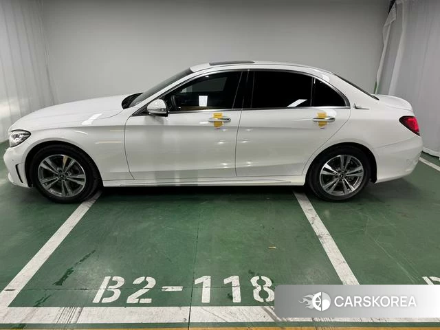 Mercedes-Benz Class C 2019 Белый из Китая, фото 3