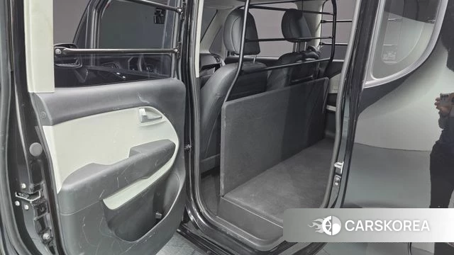 Kia The New Kia Ray 2023 Черный из Кореи, фото 3