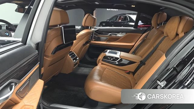 BMW 7 Series (G11) 2019 Черный из Кореи, фото 3