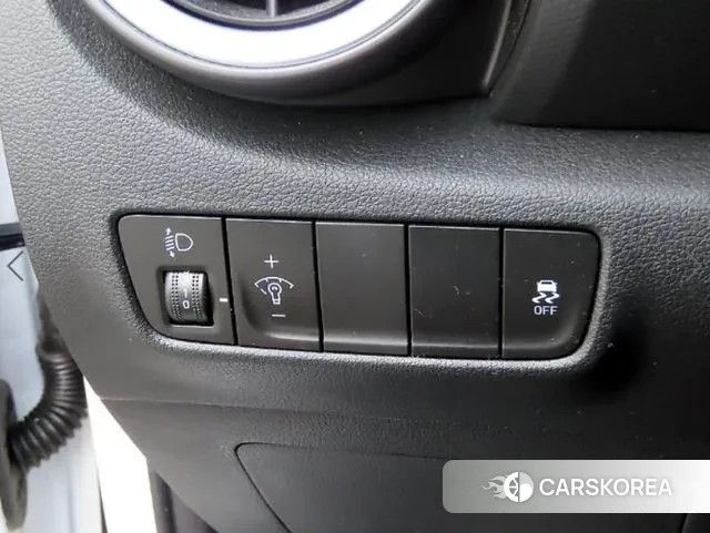 Hyundai The New Kona 2021 Белый из Кореи, фото 3