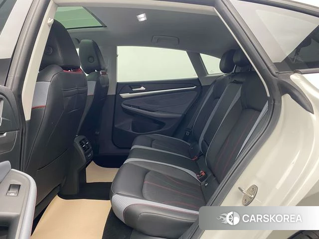 Volkswagen Lingdu 2023 Белый из Китая, фото 3