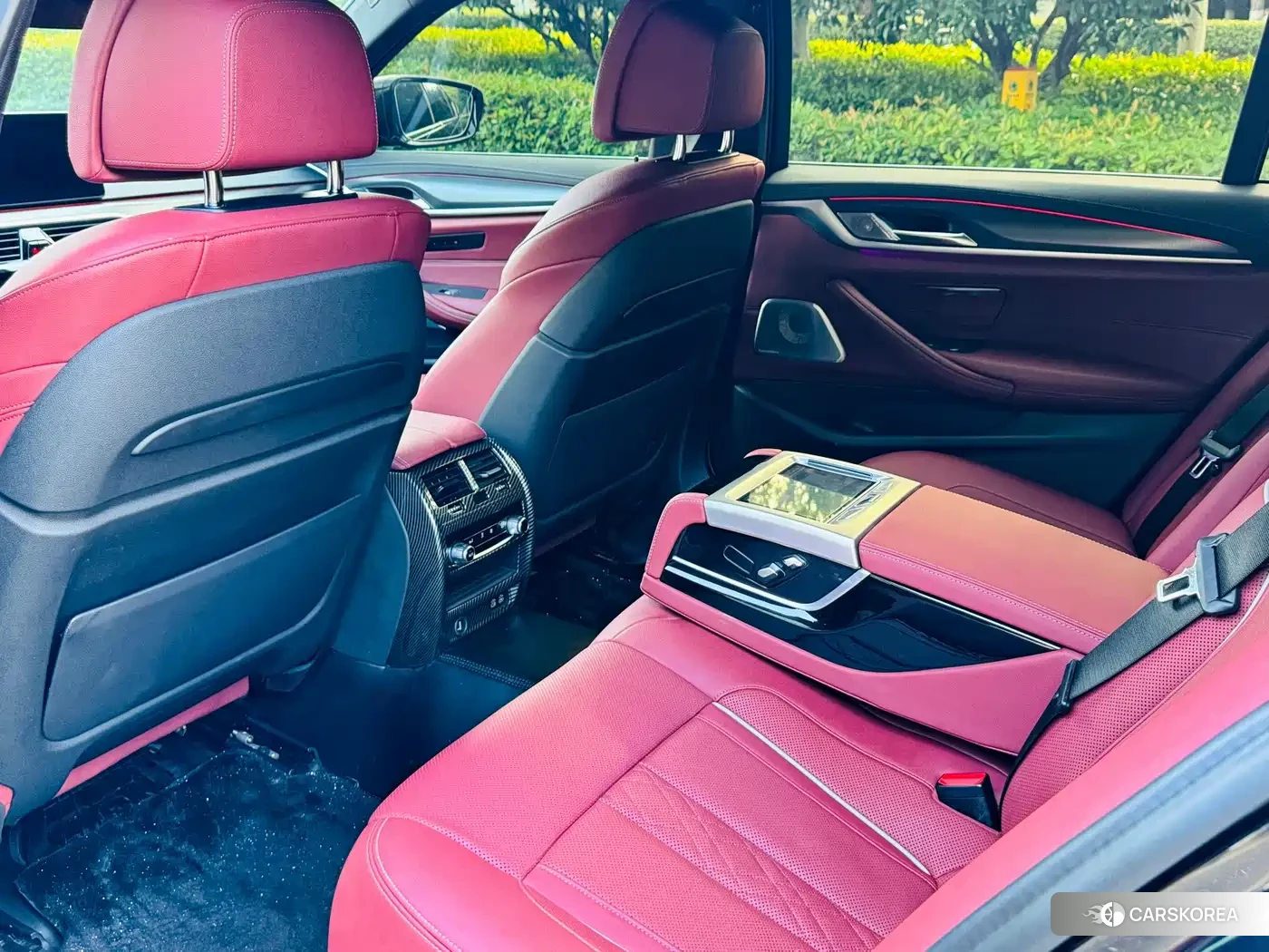 BMW 5 series 2021 Черный из Китая, фото 3