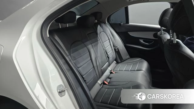 Mercedes-Benz C-Class W205 2018 Белый из Кореи, фото 3