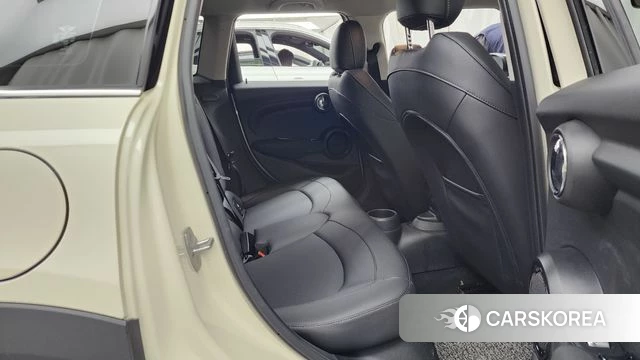 Mini Cooper 2019 Жемчужный цвет из Кореи, фото 3