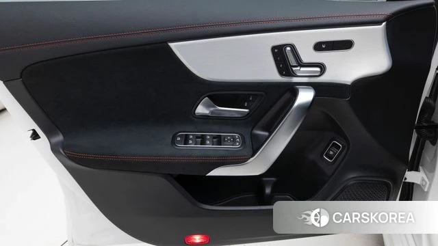 Mercedes-Benz CLA-Class C118 2025 Белый из Кореи, фото 3