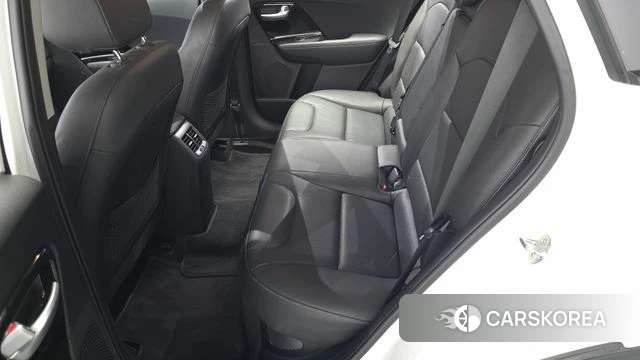 Kia Niro 2018 Белый из Кореи, фото 3