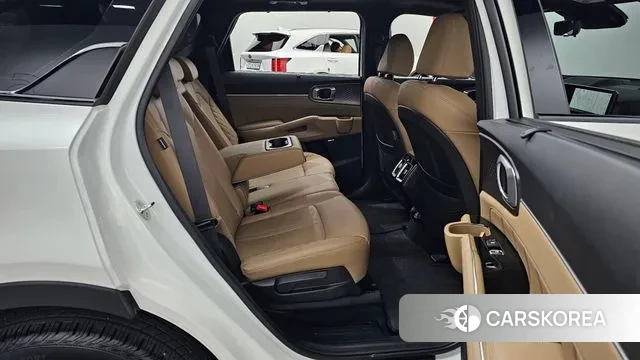Kia The New Sorento 4th Generation 2023 Белый из Кореи, фото 3