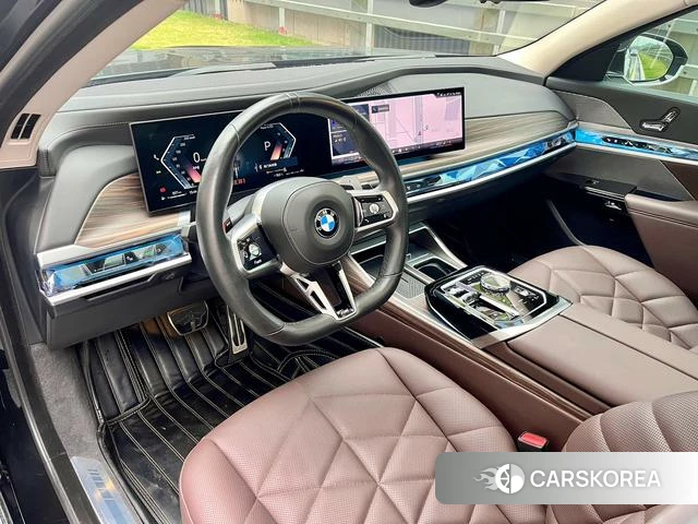 BMW 7 series 2023 Черный из Китая, фото 3