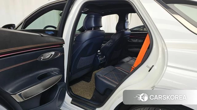 Genesis GV70 2024 Белый из Кореи, фото 3