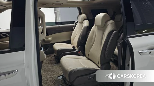 Kia The New Carnival 4th Generation 2023 Белый из Кореи, фото 3