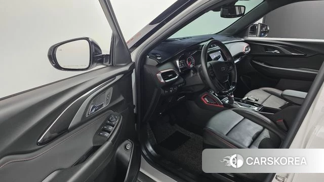 Chevrolet (GM Daewoo) Trailblazer 2022 Белый из Кореи, фото 3