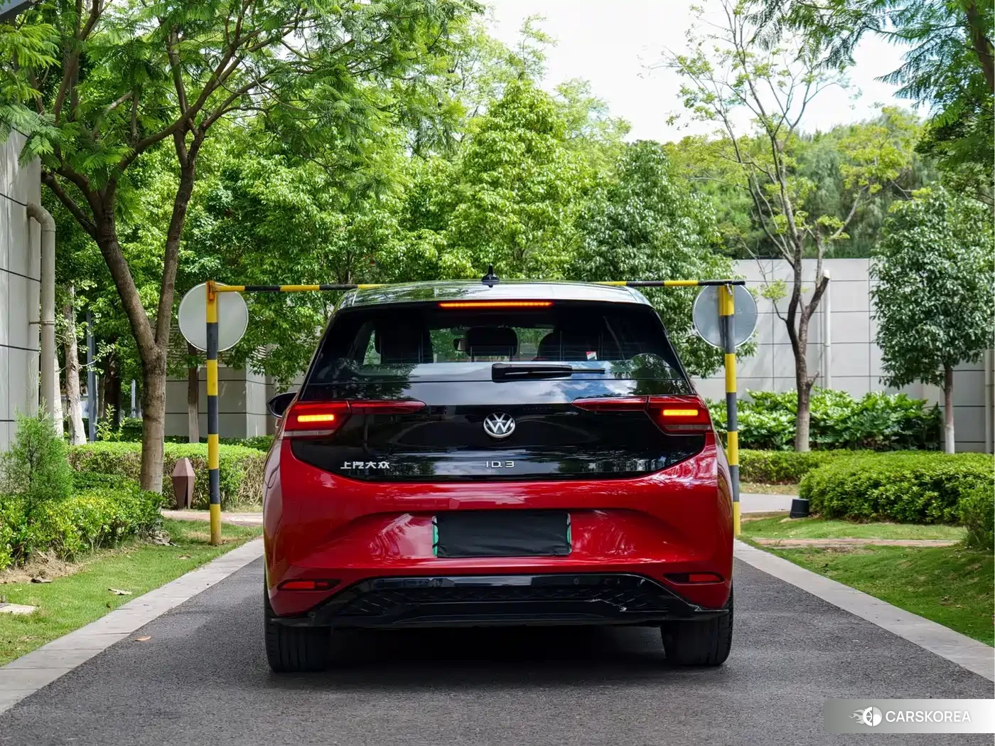 Volkswagen ID.3 2025 Red/purple из Китая, фото 3
