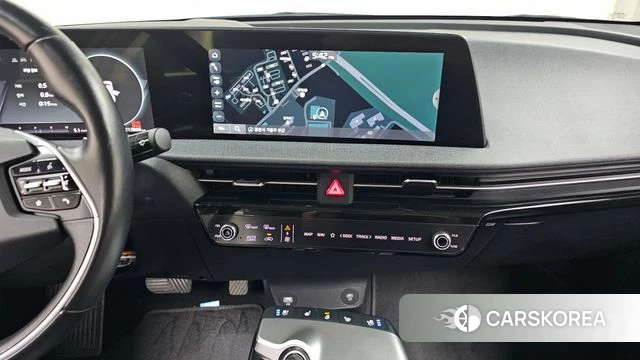 Kia EV6 2022 Белый из Кореи, фото 3