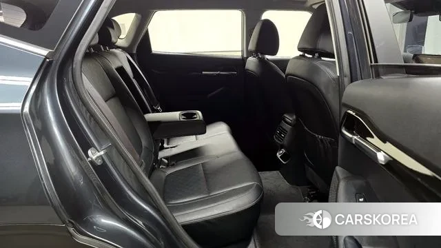 Kia Seltos 2021 Серый из Кореи, фото 3