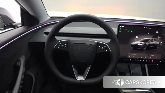 Tesla Model 3 2025 Серый из Кореи, фото 3