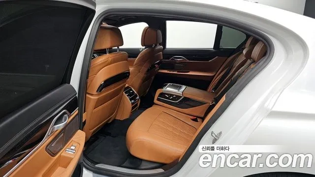 BMW 7 Series (G11) 2021 Белый из Кореи, фото 3