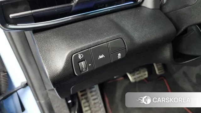 Hyundai Avante (CN7) 2022 Небесно-голубой из Кореи, фото 3