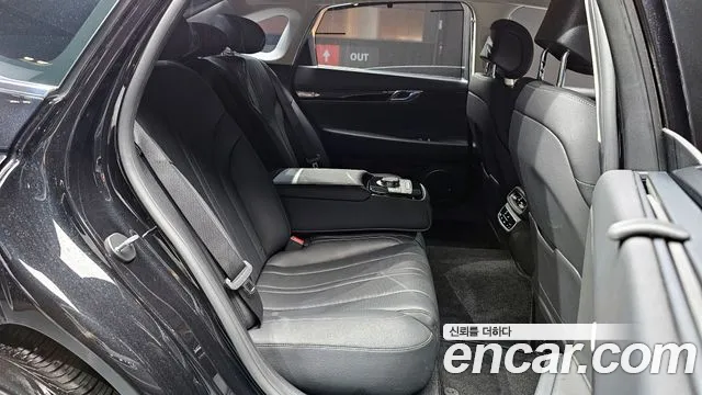 Genesis G80 (RG3) 2023 Черный из Кореи, фото 3