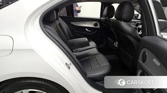 Mercedes-Benz E-Class W213 2018 Белый из Кореи, фото 3