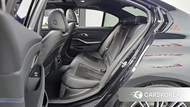 BMW 3 Series (G20) 2020 Черный из Кореи, фото 3