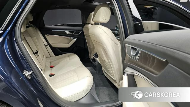 Audi A6 (C8) 2023 Синий из Кореи, фото 3