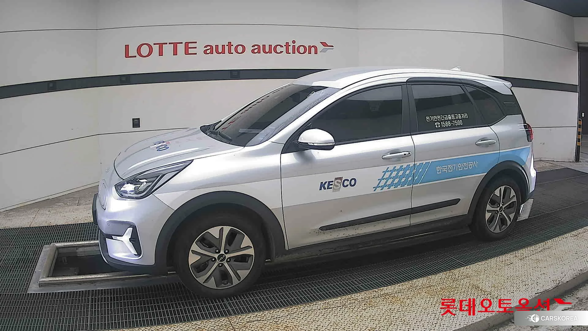 Kia Niro Plus 2023 Sparkling Silver из Кореи, фото 3