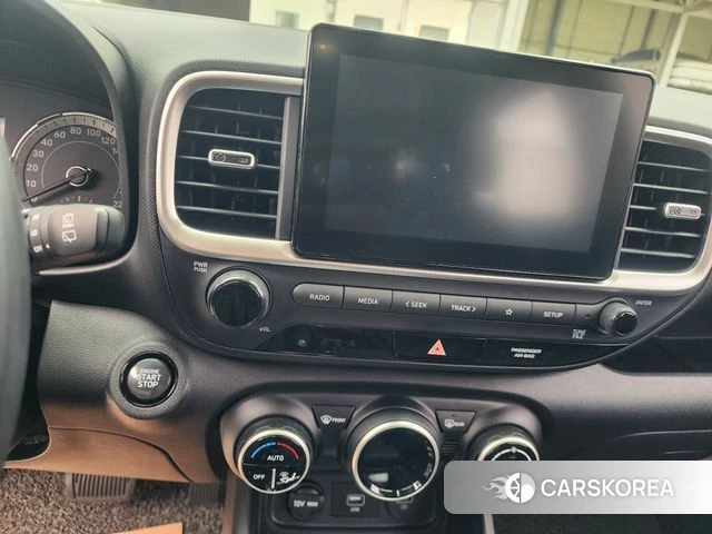 Hyundai Venue 2021 Белый из Кореи, фото 3