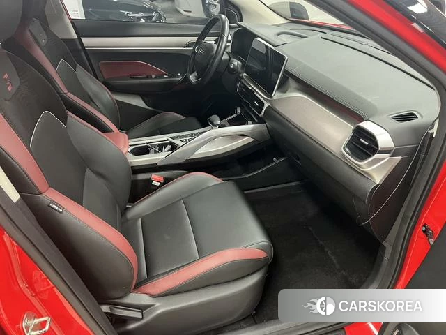 Geely Automobile Binyue 2021 Красный из Китая, фото 3