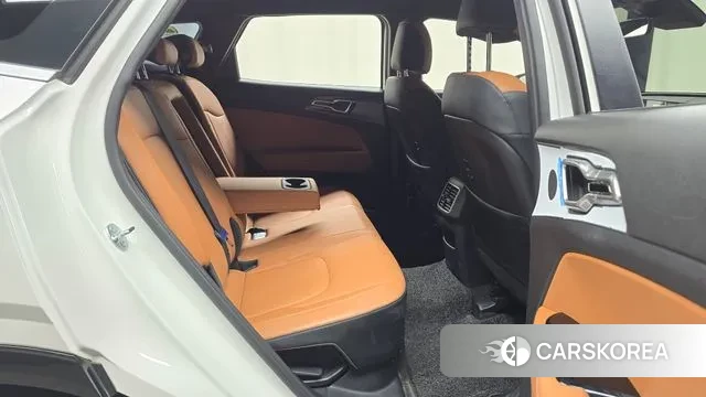 Kia Sportage 5th Generation Hybrid 2024 Белый из Кореи, фото 3