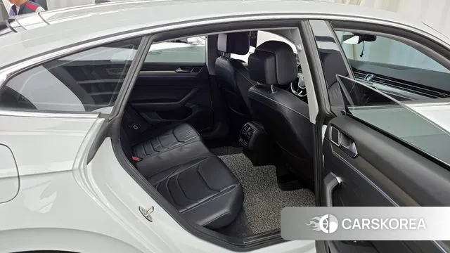 Volkswagen Arteon 2019 Белый из Кореи, фото 3