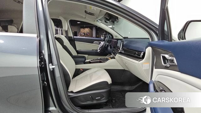 Kia Sportage 5th Generation Hybrid 2023 Серый из Кореи, фото 3