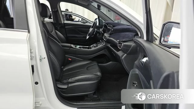 Hyundai The New Santa Fe 2021 Белый из Кореи, фото 3