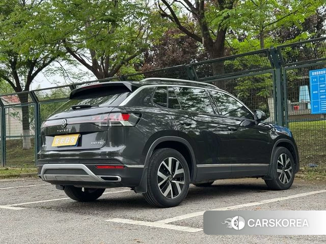 Volkswagen Tanyue 2023 Черный из Китая, фото 3