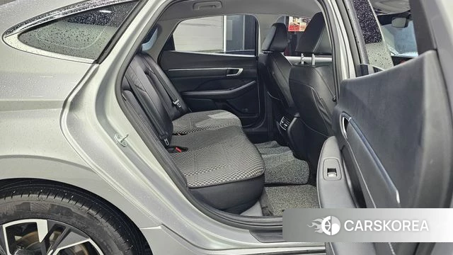 Hyundai Sonata D Edge (DN8) 2025 Серебристо-серый из Кореи, фото 3
