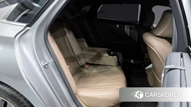 Kia K8 Hybrid 2022 Серебристо-серый из Кореи, фото 3