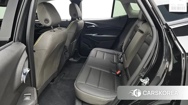 Chevrolet (GM Daewoo) Trax Crossover 2025 Черный из Кореи, фото 3