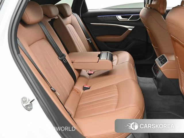 Audi A6 (C8) 2021 Белый из Кореи, фото 3