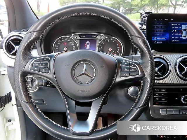 Mercedes-Benz B-Class W246 2018 Белый из Кореи, фото 3