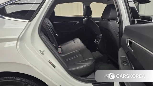 Hyundai Sonata (DN8) 2022 Белый из Кореи, фото 3