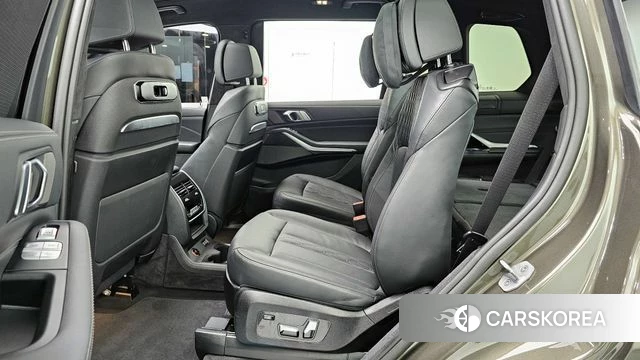 BMW X7 (G07) 2025 Коричневый из Кореи, фото 3