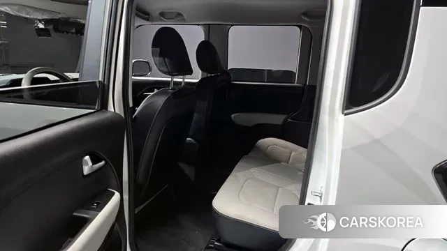 Kia The New Kia Ray 2023 Белый из Кореи, фото 3