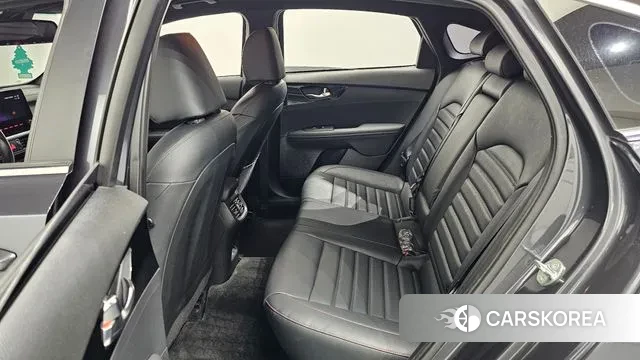 Kia The New K3 2nd generation 2021 Серый из Кореи, фото 3