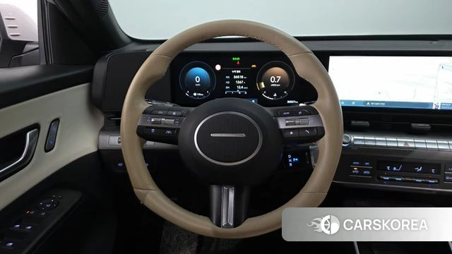 Hyundai Kona (SX2) 2023 Серебристо-серый из Кореи, фото 3