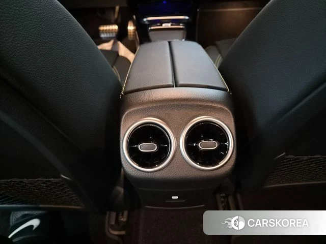 Mercedes-Benz CLA-Class C118 2025 Черный из Кореи, фото 3