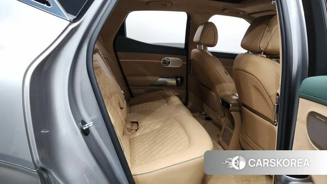 Genesis GV60 2022 Серебристо-серый из Кореи, фото 3