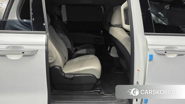 Kia Carnival 4th generation 2022 Белый из Кореи, фото 3
